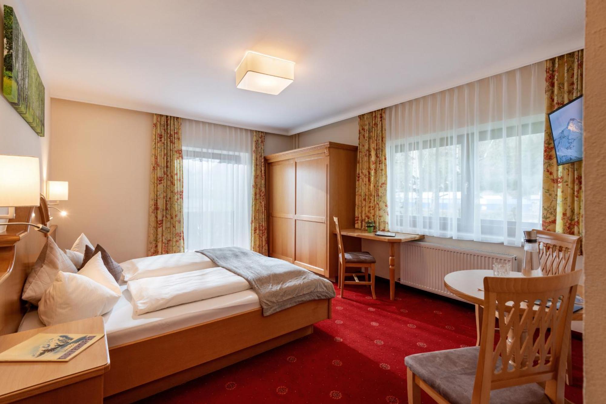 Hotel Garni Birkenhof Mayrhofen Ngoại thất bức ảnh