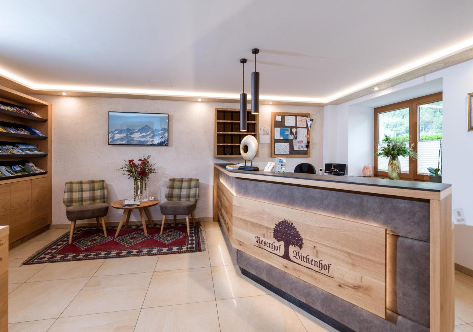 Hotel Garni Birkenhof Mayrhofen Ngoại thất bức ảnh